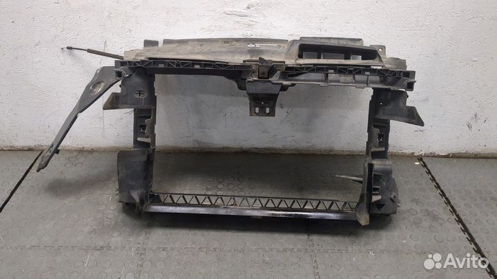 Рамка передняя Volkswagen Scirocco 2008, 2009