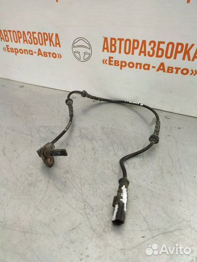 Датчик ABS передний левый Renault Megane 2