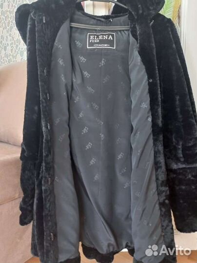 Шуба мутоновая с капюшоном