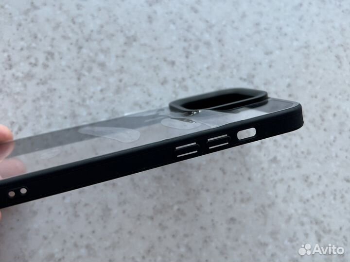 Чехол на iPhone 13 pro