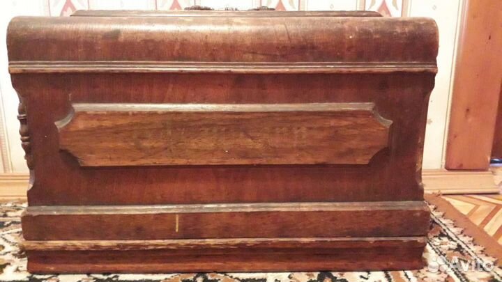 Швейная машинкаNaumann