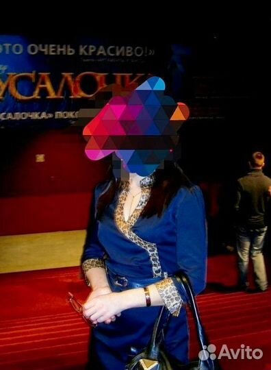 Платье темно-синее 36-38 размер