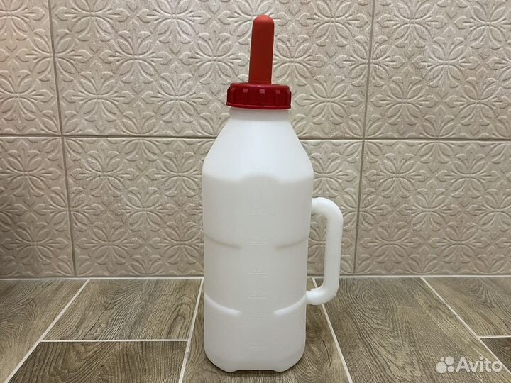 Поилка бутылка для выпаивания 3,5 л