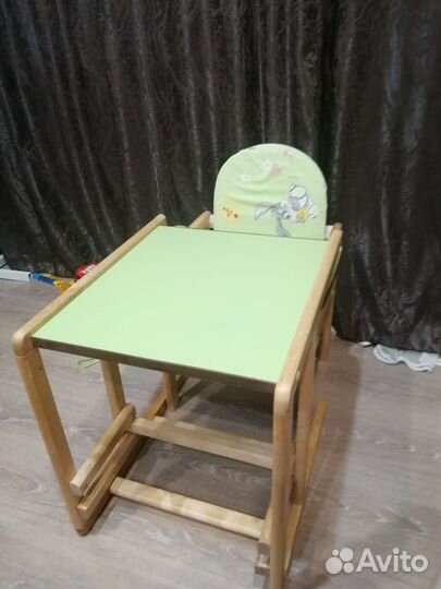Стульчик для кормления