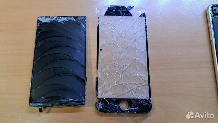 Замена стекла на телефоне