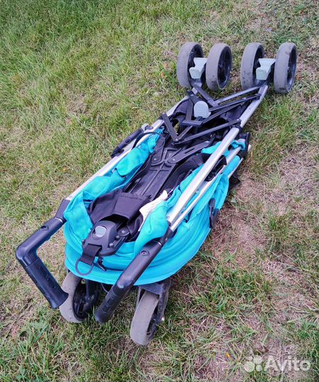 Коляска трость