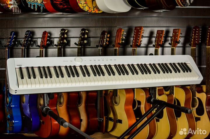 Цифровое Пианино Casio + Аксессуары