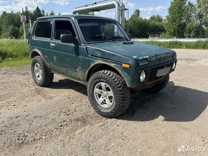 LADA 4x4 (Нива) 1.7 МТ, 2011, 200 000 км