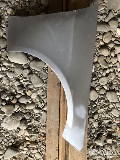 Крыло на mercedes 212