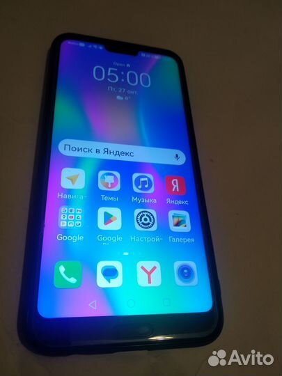 HONOR 10, 4/64 ГБ