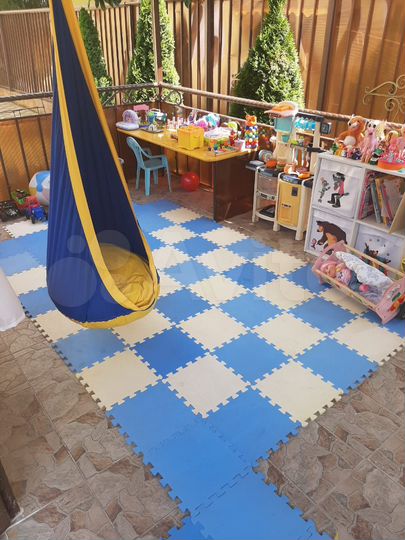 Дом 388 м² на участке 5,5 сот.