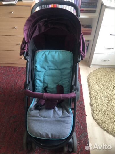 Прогулочная коляска