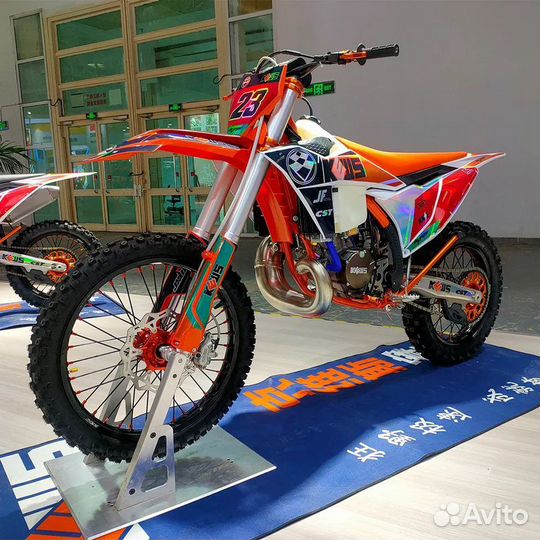 Kews 2t 250 lanza/ Avantis enduro 2t