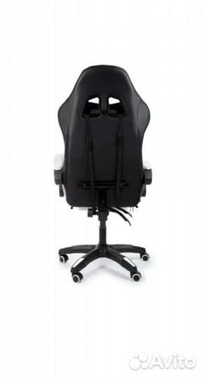 Игровое компьютерное кресло новое с подножкой