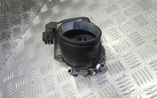 Дроссельная заслонка бензиновая BMW 5 F10/F11 (94F