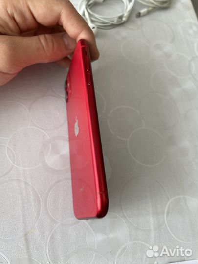 iPhone 11 128 gb product red