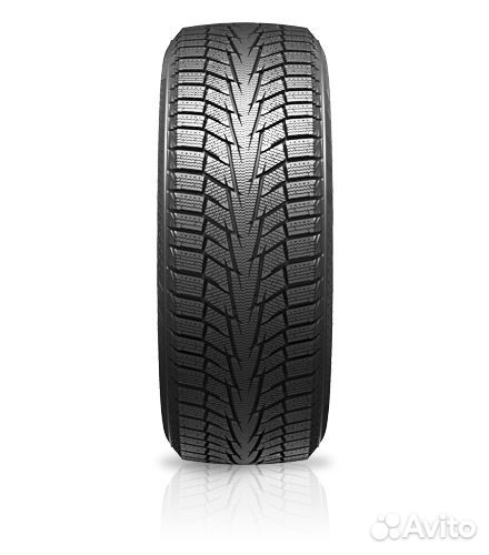Hankook Winter I'Cept iZ 2 W616 205/50 R17 93T