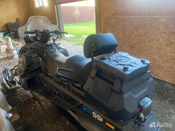 Vector 551