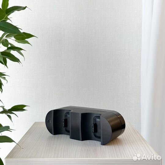 Оригинальная Зарядная Станция Sony PS4 CUH-ZDC1