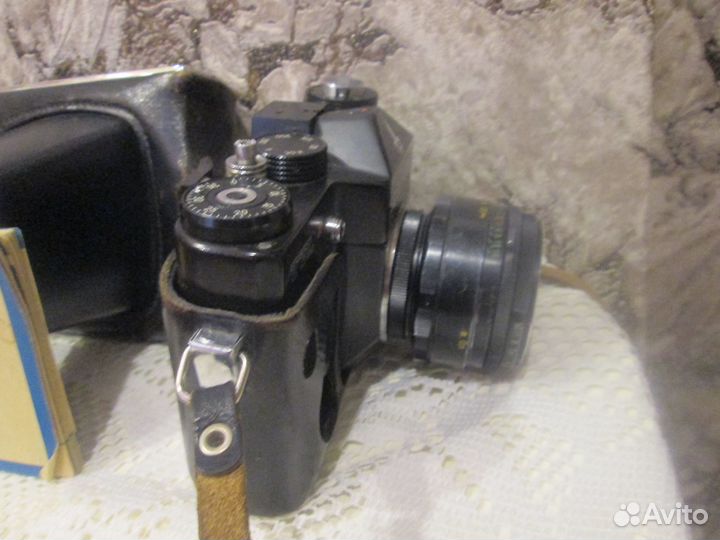 Плёночный фотоаппарат СССР. Zenith ttl Helios 44 M