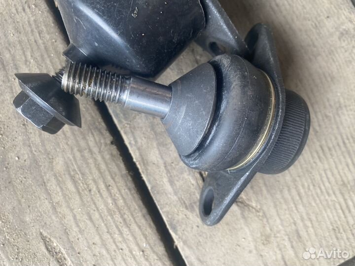 Шаровые volvo s60s80 до 2005 года