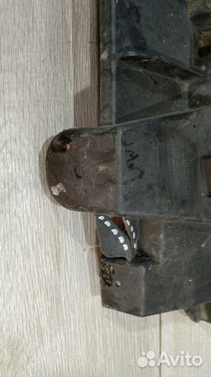 Кронштейн заднего бампера Mercedes C 238 E Class С