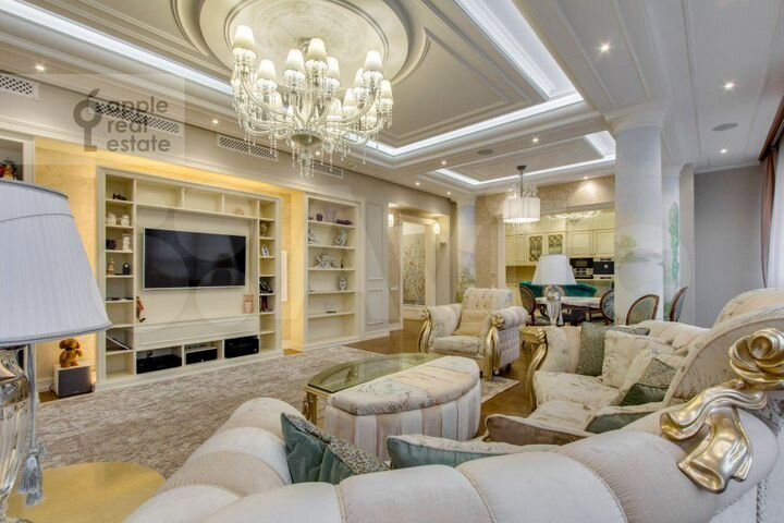 5-к. квартира, 237 м², 2/9 эт.