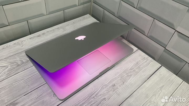 MacBook Pro 15“ 2015 — i7, 16/256, 77 циклов