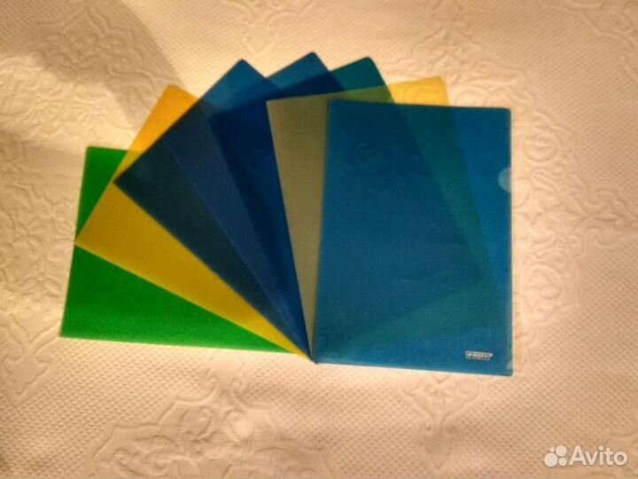 Для хранения документов (папки, уголки, файлы)