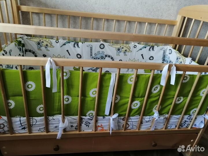 Бортики в детскую кроватку