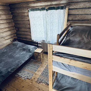 Комната 10 м² в 2-к., 1/2 эт.