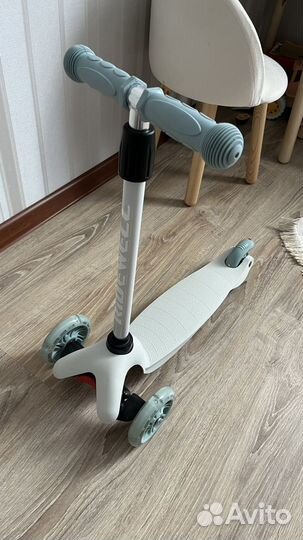 Самокат детский трехколесный