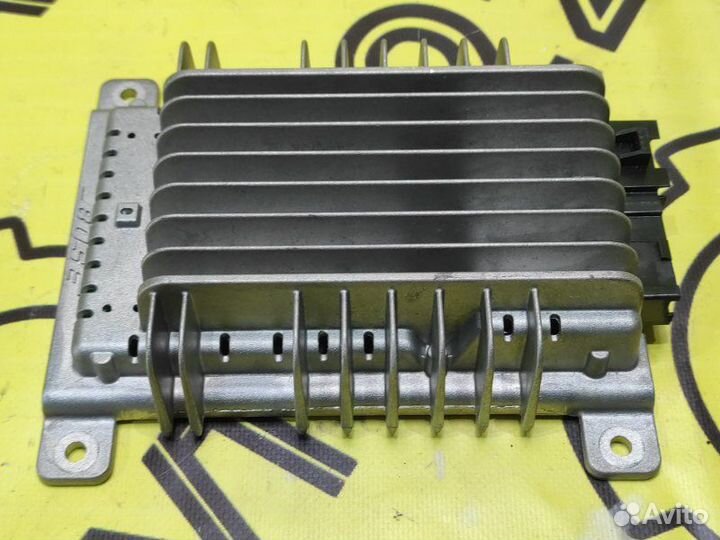 Усилитель магнитолы Infiniti Fx35 S50 VQ35DE