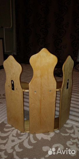 Полка настенная угловая деревянная