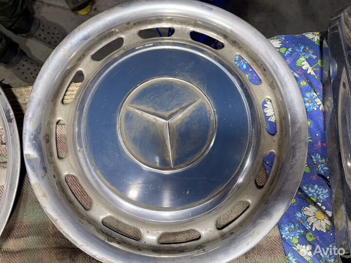 Колпаки R14 Mercedes W123