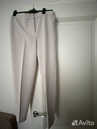 Брюки baon на резинке и стильный пиджак