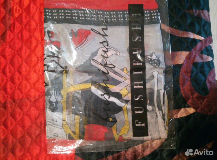 Шарф женский шелковый