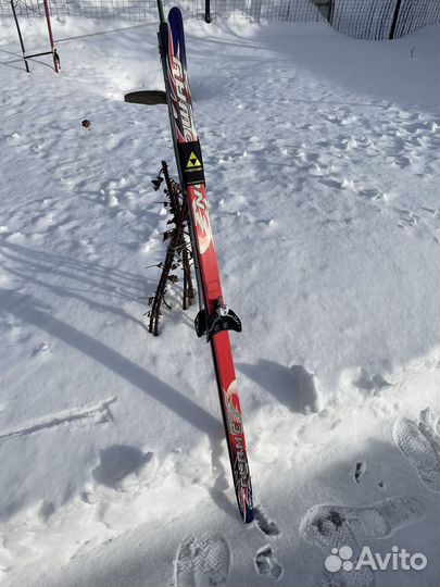 Беговые лыжи