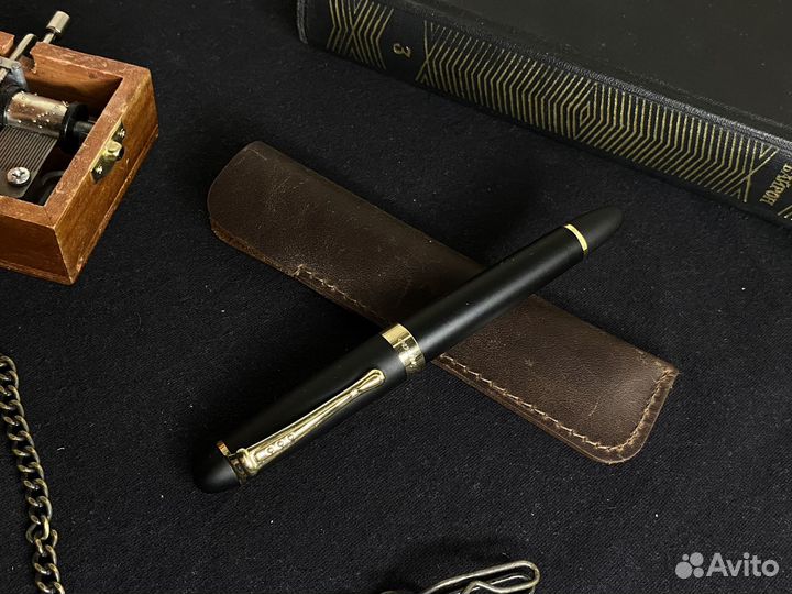 Перьевая ручка