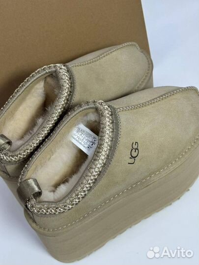 UGG Tazz Platform 