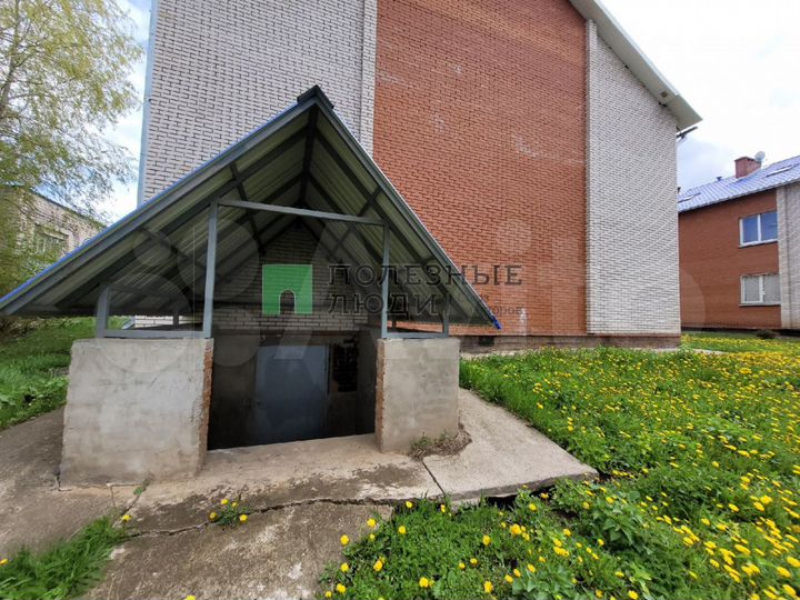 Продам помещение свободного назначения, 240 м²