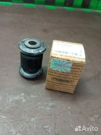 Сайлентблок передний Mazda Tribute EP3