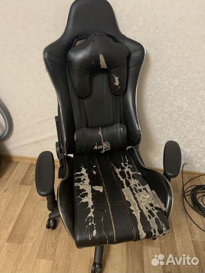 Компьютерный стул