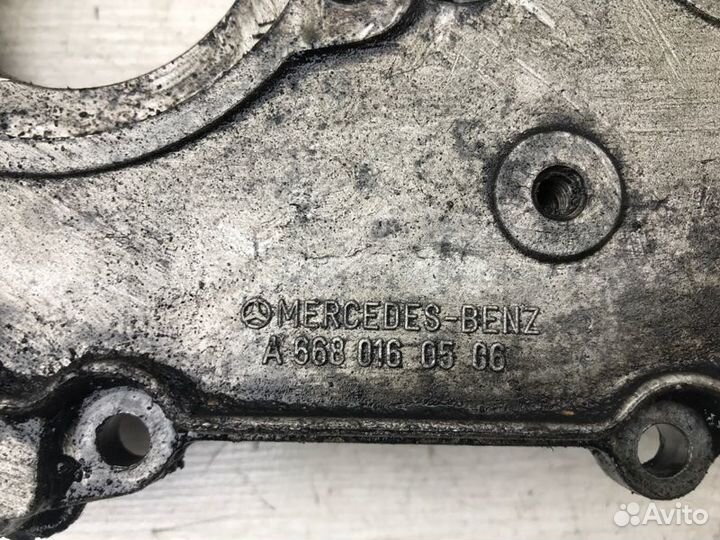 Крышка Mercedes A Class W168 OM668.940 2000