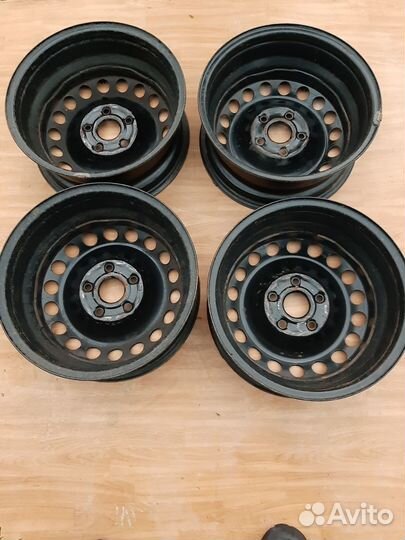 Диски штампованные R 15 на vag