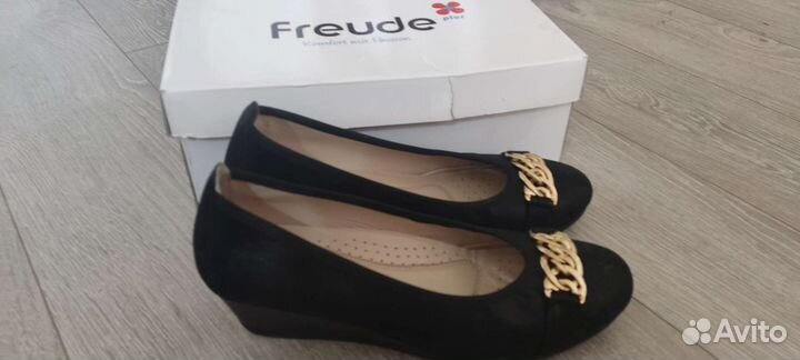 Туфли женские 40 размер