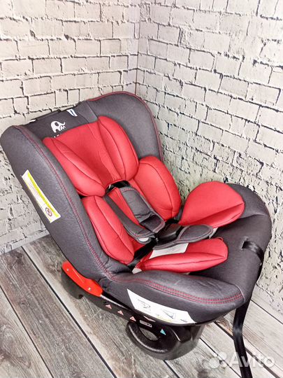 Детские автокресла новые от 1 мес до 4 - 7 лет