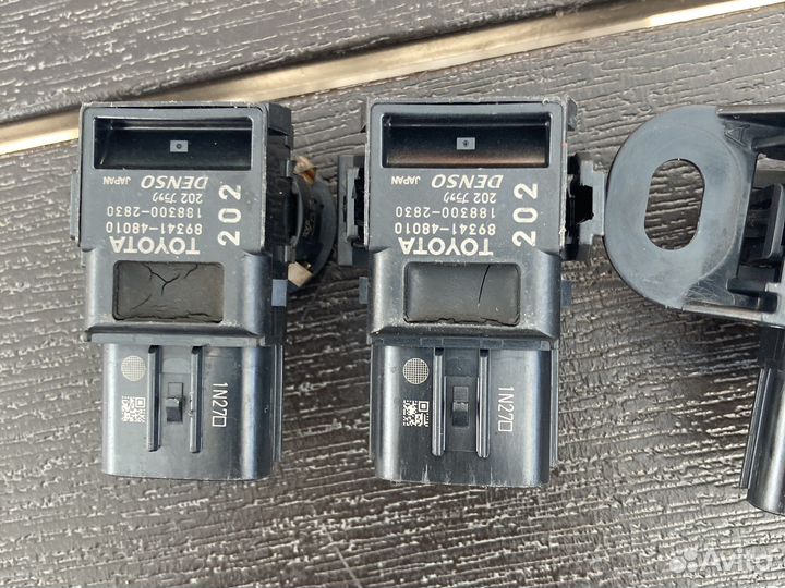Датчик парковки (парктроники) Toyota lexus