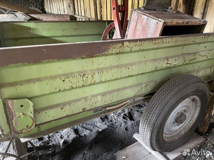 Прицеп тракторный