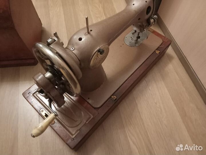 Швейная машина Подольск